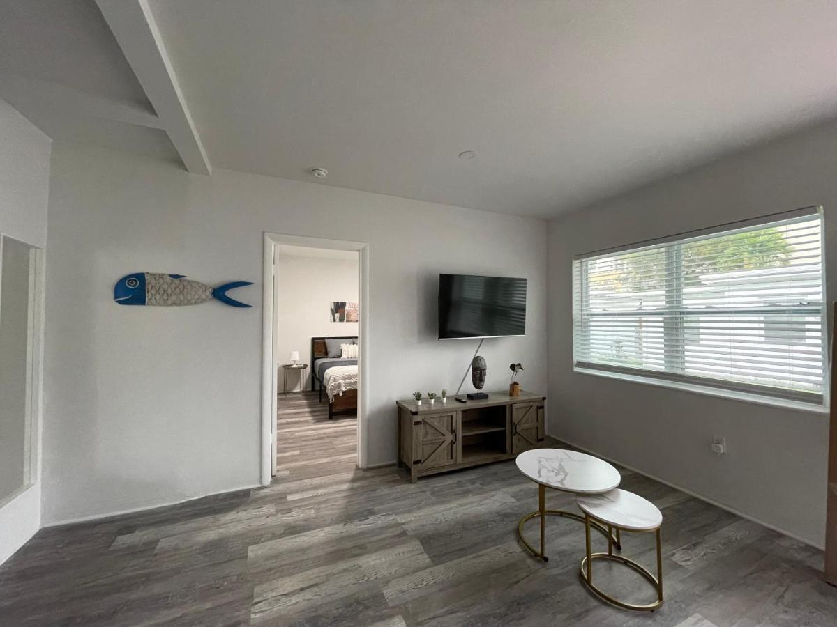 Douglas Rd Apartments Маямі Екстер'єр фото