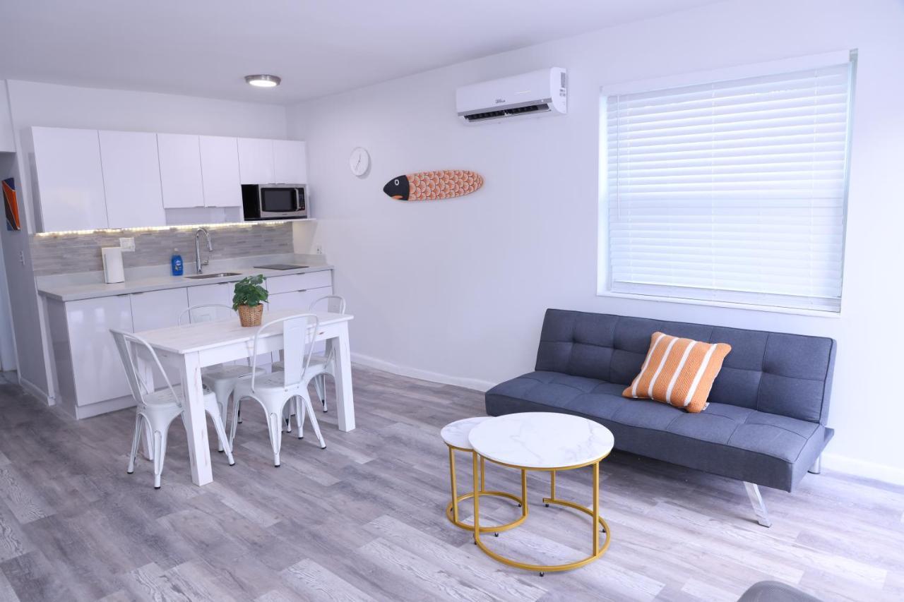 Douglas Rd Apartments Маямі Екстер'єр фото