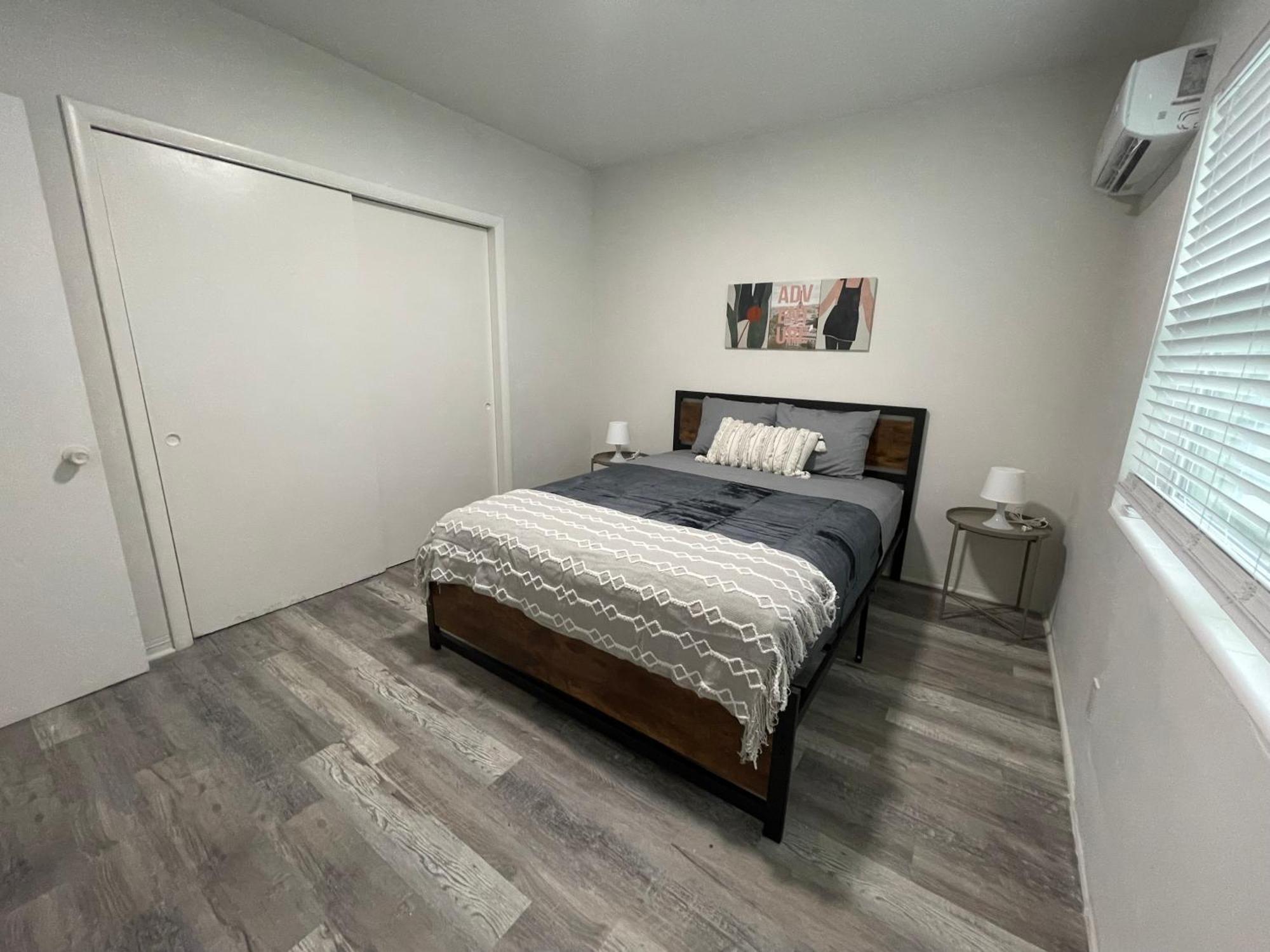 Douglas Rd Apartments Маямі Екстер'єр фото