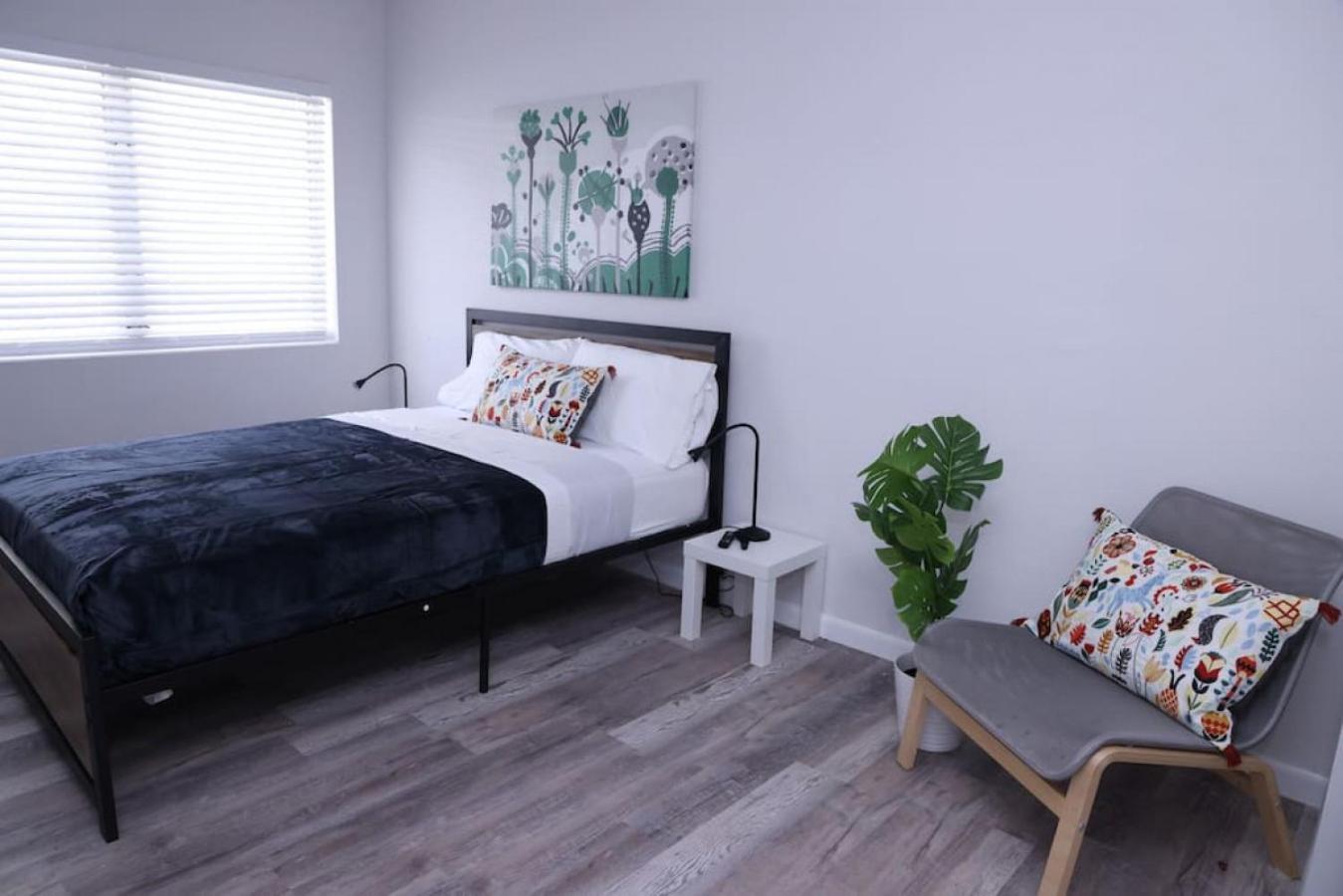 Douglas Rd Apartments Маямі Екстер'єр фото